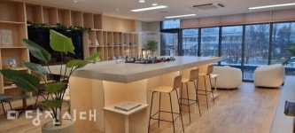 [우리 동네 도서관을 소개합니다] 면천읍성 작은도서관 지역의 역사 담긴 고즈넉한 도서관