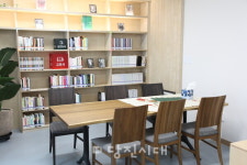 [우리 동네 도서관을 소개합니다] 우강소들빛 작은도서관 시(詩) 특화된 당진의 가장 작은 도서관