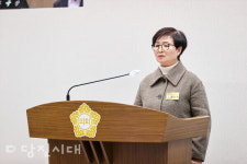 공설묘지 명칭 변경하고 편의시설 확충해야