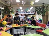 [세상 사는 이야기] 정화탁·김종찬 부부(74, 우강면 성원리)   우강면 행복배달부가 된 부부