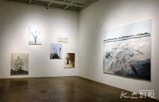 우리는 무엇을 바라보고 있는가, 아트사이드 갤러리 《그래서, 나의 시선 끝은》 개최