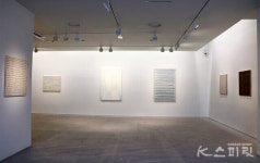 자신의 삶을 있는 그대로 바라보다, 데이비드 퀸 개인전《Painting》