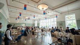 영국 명문 요리학교서 치킨, 김치담기, 감자전 한식강좌