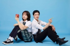 낙인을 견디는 사람, 모든 사라에게 건네는  위로, 연극 이상한 나라의, 사라