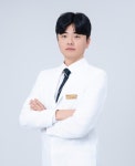 허리디스크로 인한 다리저림과 방사통, 비수술 치료 필요한 이유