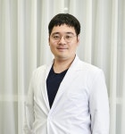 기능과 심미성 모두 필요한 앞니 임플란트, 정밀 진단 필수