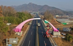 ‘웰컴 해남’ 공룡이 반겨줍니다…해남군, 진입 관문에 대형 조형물 설치