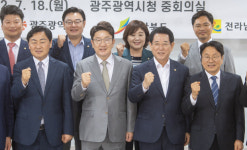 전남대병원 신축 ‘적극’… 트램 지나는 복합쇼핑몰 ‘난색’