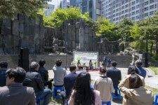 [오늘의 포토] 직장인들의 휴식을 위한 문화공연, 브런치 힐링 휴(休)