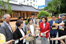 나경원 “정율성 역사 공원, 6·25 전범 이름으로 조성 반대”