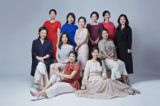 여성 솔리스트들의 앙상블…밤하늘에 울려 퍼지다
