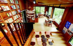 [팔도건축기행]<44>전주 학산숲속시집도서관