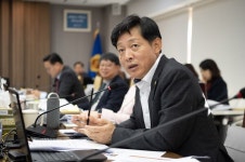 박세원 경기도의원,  이민사회국 다국어 지원 미비 문제 제기