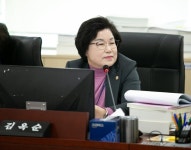 김옥순 경기도의원 학교 손 건조기 위생 문제 살피자