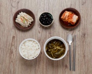 장수마을의 공통점은 ‘소박한 식단’