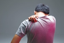 [유재욱의 생활건강] 통증이 낫지 않을 때 