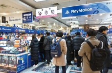 패드를 든 아재들, 제2의 콘솔 전성시대 이끈다