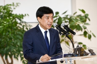 [포토] 이성윤 서울중앙지검장 취임식...