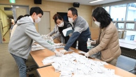 [기장군 24시] 일광면 해안가서 백악기 공룡 발자국 화석 발견