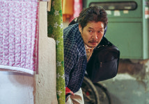 유재명 《소리도 없이》는 봄날의 낮술 같은 영화