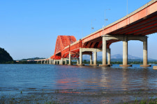 한강 투신 공무원, 생전 수천 건 민원에 시달렸다