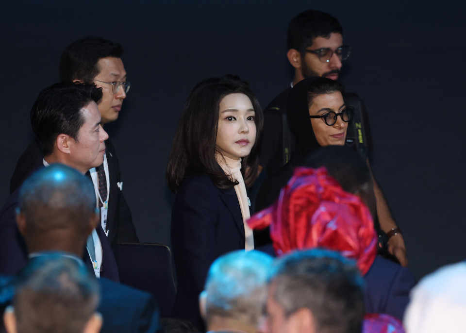 특검, 권오수 전 도이치모터스 회장과 김범수 전 아나운서 소환 조사 집중 함께진행 중