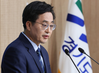 김동연, 檢 맹폭 