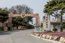 덩치 커진 아가동산, 영농법인 세우고 음반 매출 700억 돌파