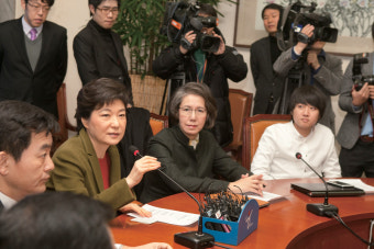 '한동훈 비대위'가 '박근혜 비대위'에서 배워야 할 3가지 [최병천의 인사이트]