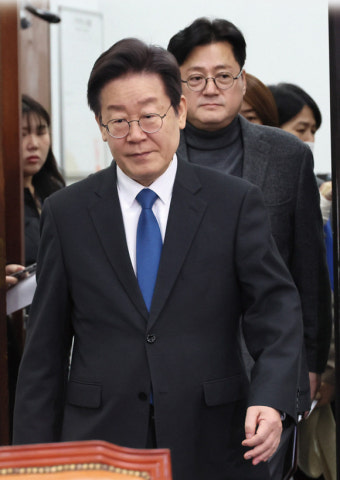 [4·10 총선 '7대 변수'] 한동훈의 지지율과 이재명의 정권심판론 '격돌'