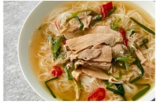 하루 100그릇 한정 미쉐린 식당 쌀국수, 마켓컬리서 배달