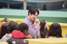 민박 예능 나선 유재석 수련회 같은 추억 담고 싶었다