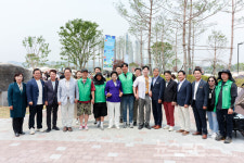 김경희 이천시장 시민들의 힐링 공간 조성에 최선...많은 사랑 받기 바래