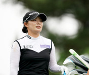 '통산 8승' 이다연, 버디 7개로 KLPGA 더헤븐마스터즈 2R 단독 선두