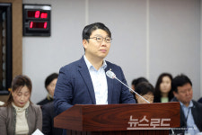 수원시의회 홍종철 의원, 화서시장 불법 부스 반드시 철거...수원시·팔달구청 말뿐인 행정에 최후통첩