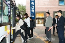 이상일 용인시장, 시민 안전·불편 직접 살펴...정류장 개선 방안 논의