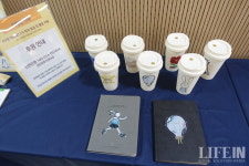 작은 방에서 시작된 이야기, 그림책이 되어 세상과 만나다