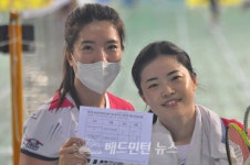 [포토] 제2회 전국 오픈 올곧은병원장배 대구광역시 배드민턴협회 청년부대회 참가자들