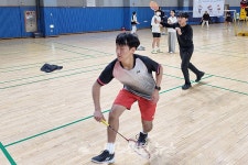 YU'S민턴스포츠 | [포토] 2022 청소년스포츠한마당 배드민턴대회 선수들 모습