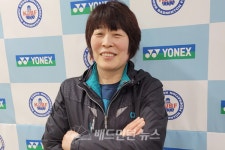 창단 23년 만에 배드민턴 전국대회 첫 우승을 일궈낸 언주중학교 이흥순 코치