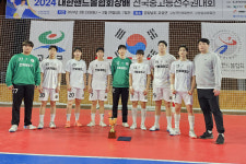 [대한핸드볼협회장배] 남고, 천안신당고가 전북제일고 꺾고 정상 올라