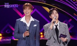 박지현, 깜빡이를 키고 오세요  1위 등극... 역주행 아이콘 (더 트롯쇼)