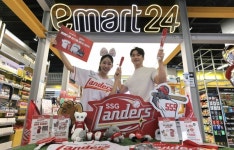 편의점이야, 문학경기장이야? 이마트24 성수에 SSG 랜더스 떴다