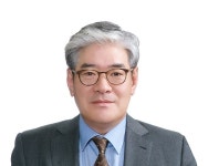 코스모신소재, 3년새 몸값 20배..허경수 코스모회장 보수도 껑충