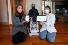 로봇 따라 재활훈련하고 화상통화로 의사진료까지