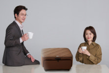 누가의료기, 다리마사지와 스툴 활용 가능한 알모션스툴 론칭