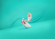 글로벌 프리미엄 스포츠 브랜드 호카, 성수동에 FlyLab™ 론칭한다