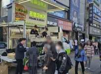 프랭크버거, 차량 돌진 피해 매장 긴급 복구 정상화 지원