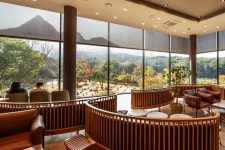 스타벅스에서 단풍놀이를 스타벅스, 단풍 즐기기 좋은 숨은 명소 소개