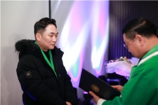 (주)아이디플렉스 조자룡 대표, 따뜻한 나눔 실천하며 모범후원자 대전시장 표창 수상